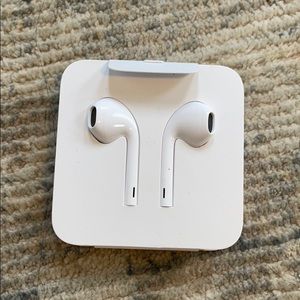Apple headphones